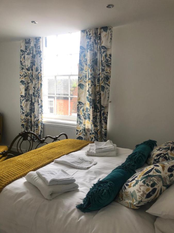Hotel The Lion à Broseley Extérieur photo